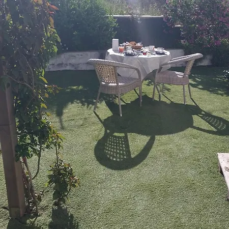 Oda ve Kahvaltı B&B Kusadasi *